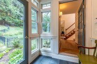3903 Densmore Hill