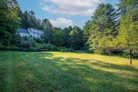 3903 Densmore Hill
