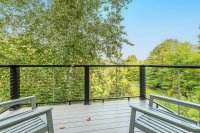 3903 Densmore Hill
