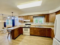 880 College HIll
