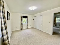 880 College HIll
