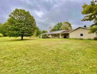 880 College HIll
