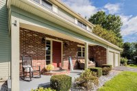 16 Grandview