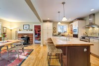 819 Pomfret