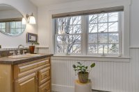 819 Pomfret