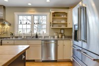 819 Pomfret
