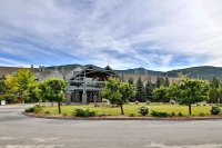 228 East Mountain
