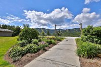 133 East Mountain