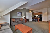 228 East Mountain