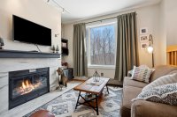 180 High Ridge