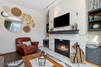 180 High Ridge