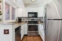 180 High Ridge