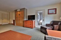 228 East Mountain