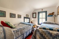 2646 Curtis Hollow