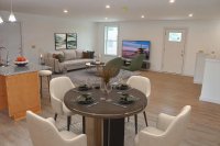 4 Mona Vista