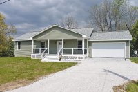 4 Mona Vista