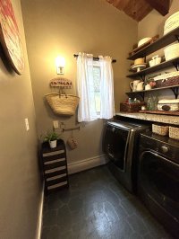 247 Crestway