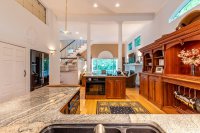 11A College Hill