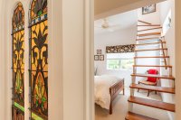 11A College Hill