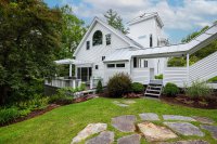 11A College Hill