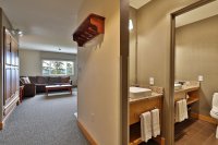 228 East Mountain