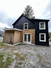 176 Baxter