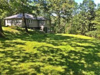 2127 E Woodstock
