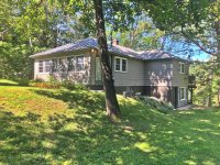 2127 E Woodstock
