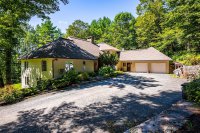 268 Willow Brook