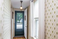 1176 W Woodstock