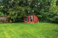 1176 W Woodstock
