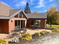 536 East Mountain