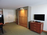 228 East Mountain