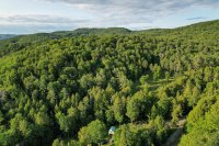 3752 Densmore Hill