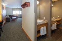 228 East Mountain