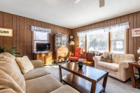4662 West Woodstock