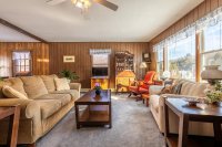 4662 West Woodstock