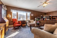 4662 West Woodstock