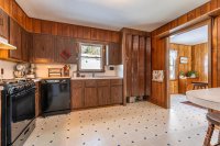 4662 West Woodstock