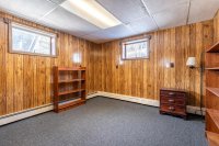 4662 West Woodstock