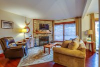 524 East Mountain