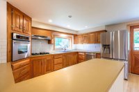 19 Broad Brook