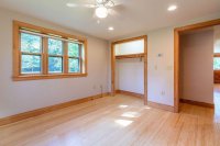 19 Broad Brook