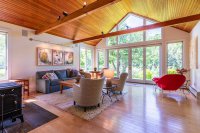 1106 Church Hill
