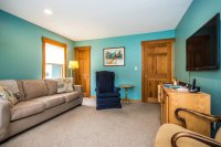 10 Elmwood