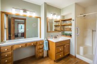 10 Elmwood