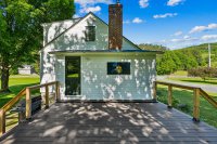 819 Pomfret