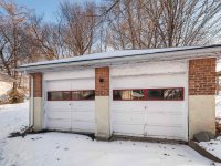 64 Bellevue