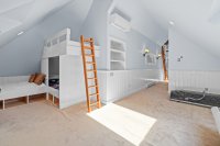484 Carlton Hill