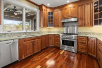 484 Carlton Hill
